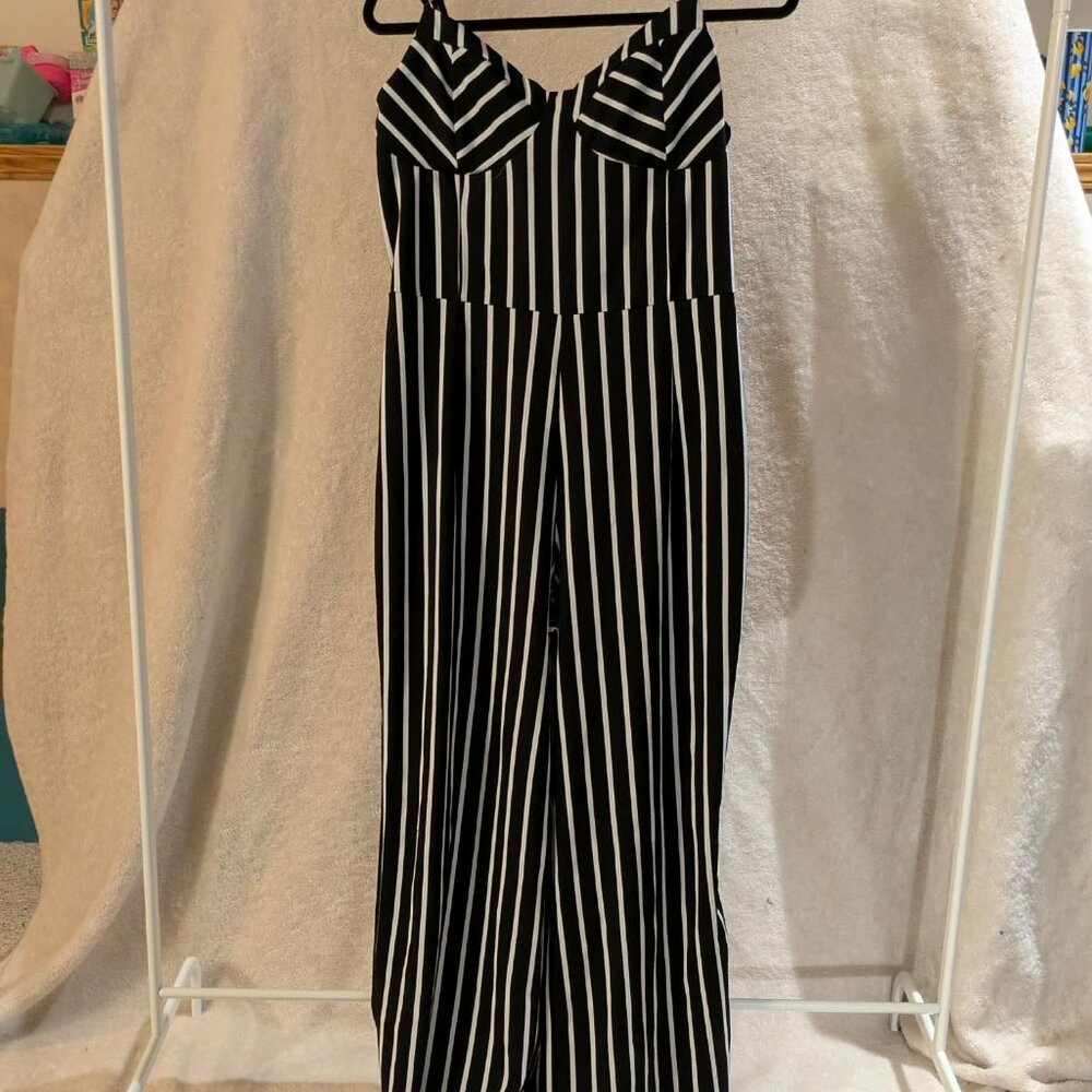 J for Justify Size XL Jumper - Y2K